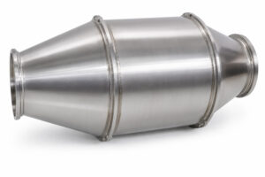 Optional spark trap installed on a dust collector designed to capture sparks and hot particles before they reach the filtration system.